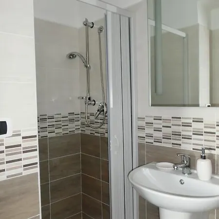 Bed and breakfast Annavi 3*